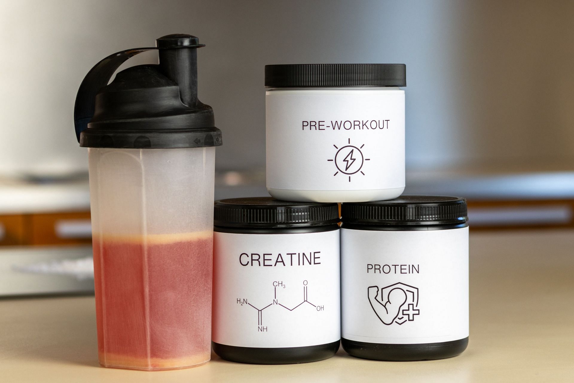 Supplement (Image via Unsplash/Aleksander Saks)